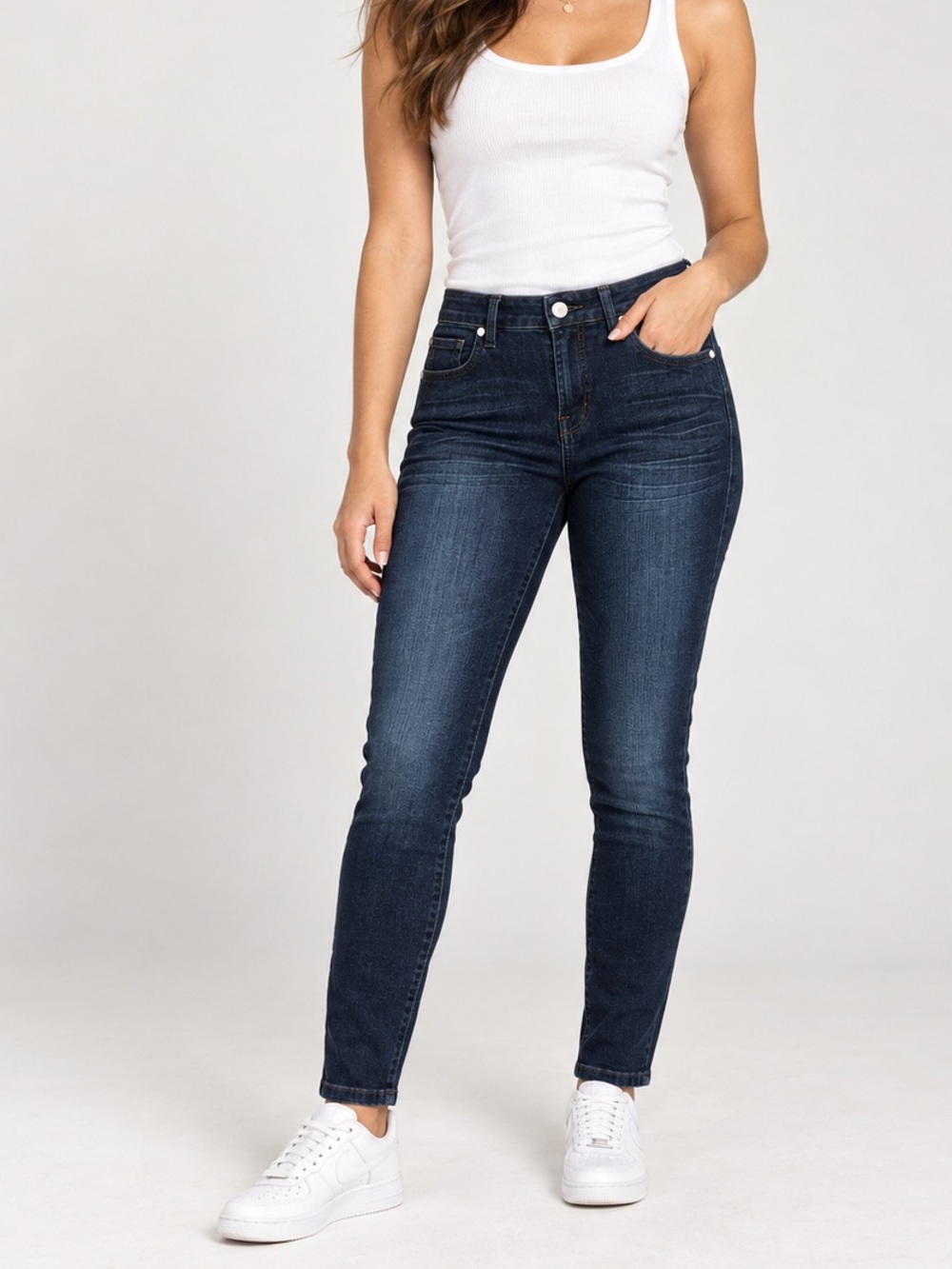GUESS Power Curvy Mid Rise Skinny Jeans Dark Wash Size 27